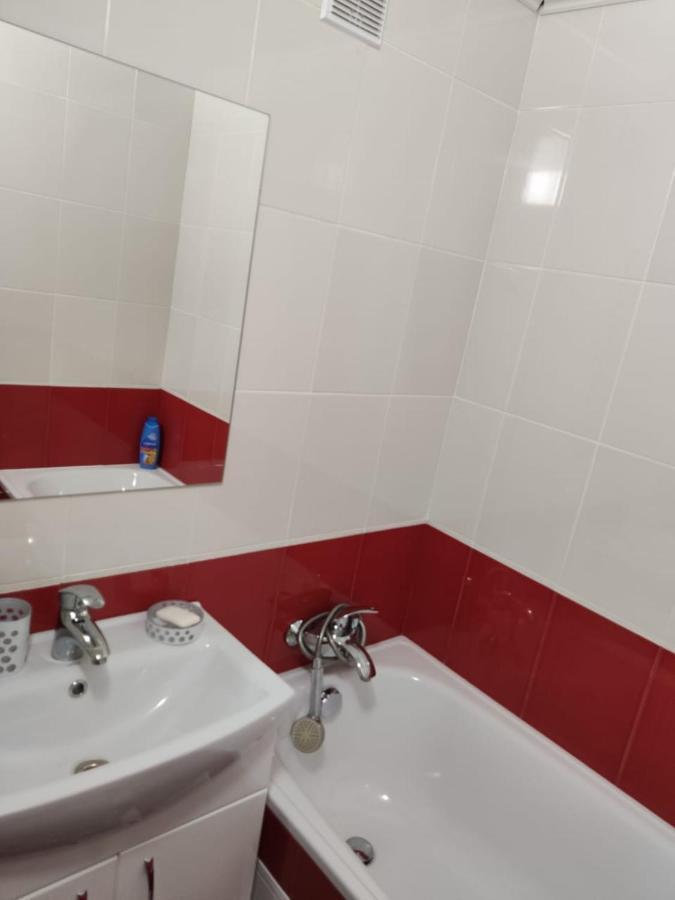 Затишна Квартира Apartman Cserkaszi Kültér fotó